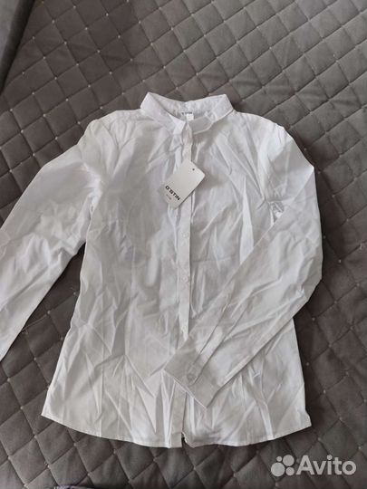 Продам разные новые школьные рубашки для девочки