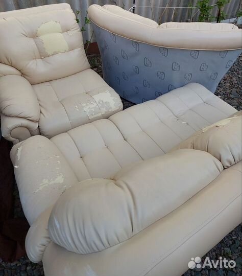 Продам угловой диван бу