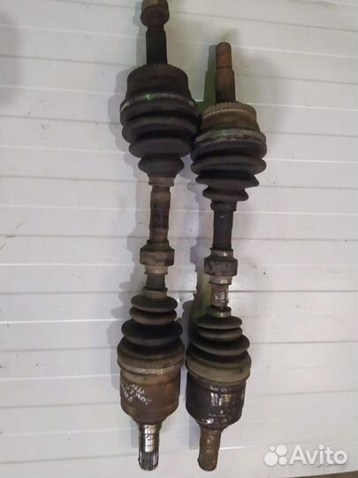 Привод Nissan Cefiro седан 2 1997