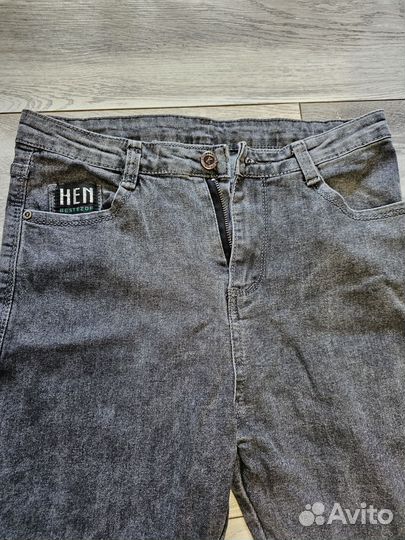 Джинсы женские