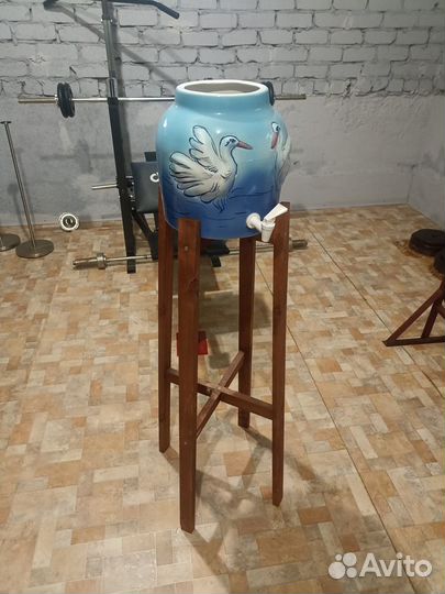 Диспенсер керамический для воды (кулер)