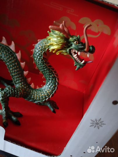 Дракон фигурка
