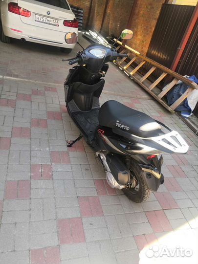 Скутер Vento city 49(150куб)
