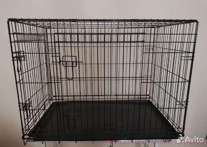 Клетка большая металлическая