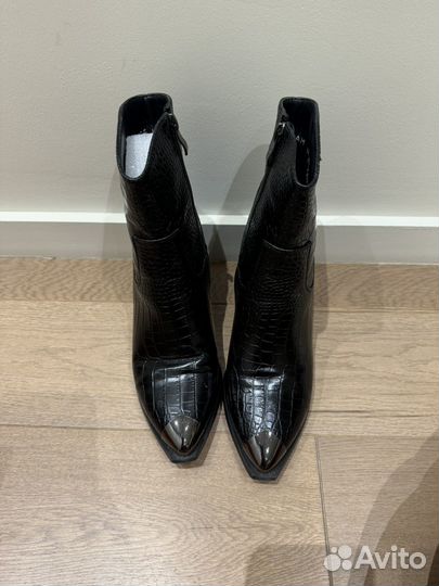 Ботильоны казаки