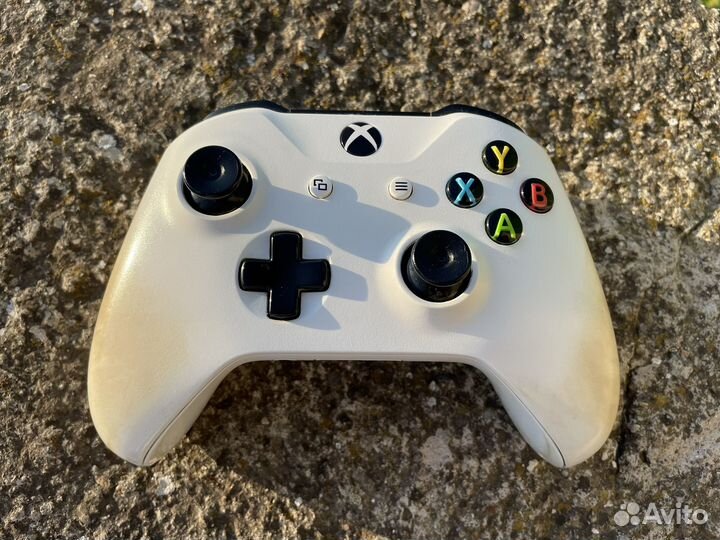 Джойстик xbox one