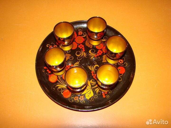 Поднос с рюмками деревянный декоративный. Хохлома
