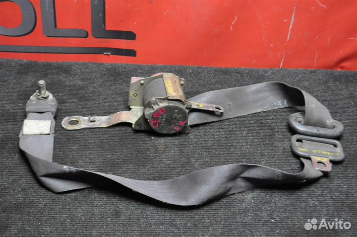 Ремень безопасности передний правый toyota corol