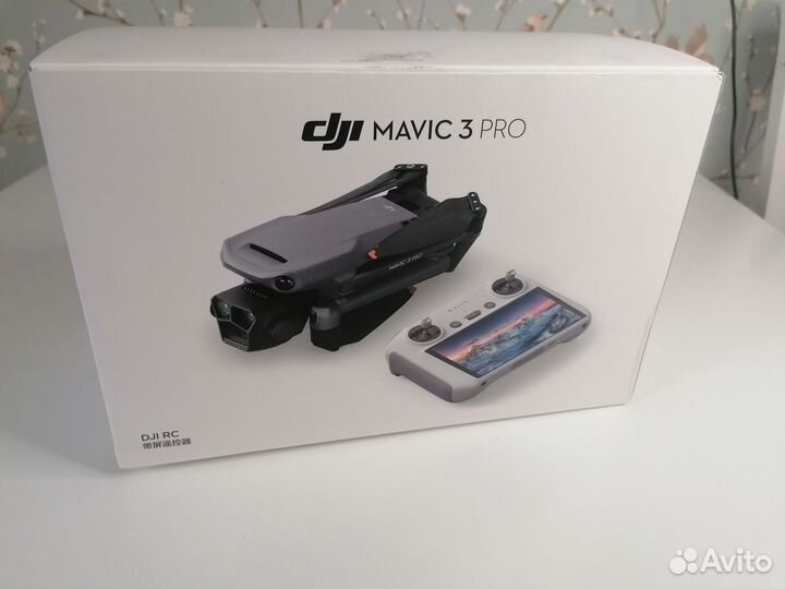 Квадрокоптер DJI Mavic 3 pro
