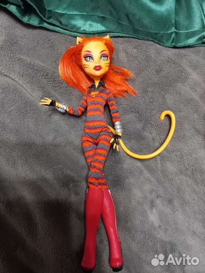 Кукла Монстер Хай тора нейтан хоулин