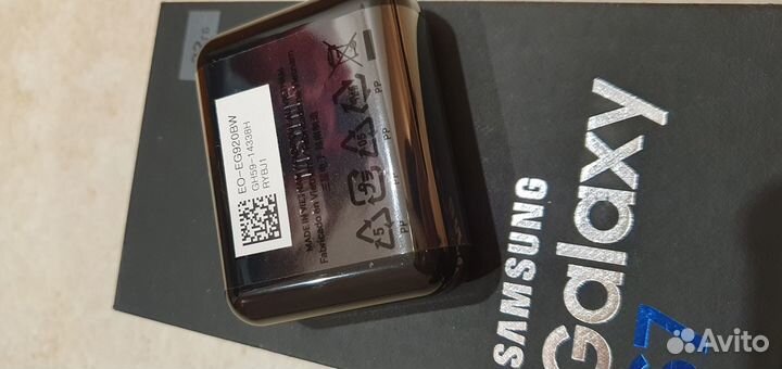 Наушники новые Samsung