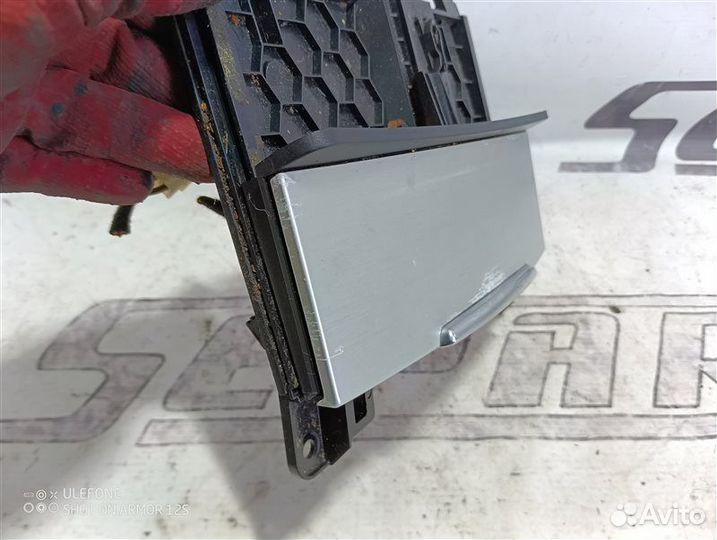 Пепельница передняя Audi Q7 4L 3.0 BUG 2007