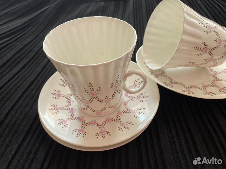 3 чашки с блюдцем, фарфор