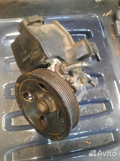 Насос гур Mercedes W202 111