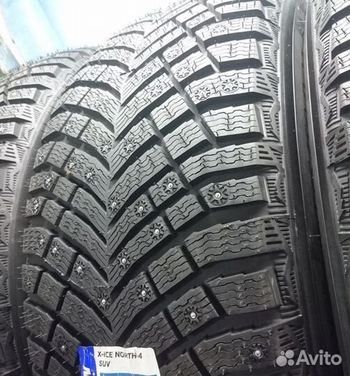 Michelin X-Ice North 4 SUV 235/55 R20 105T