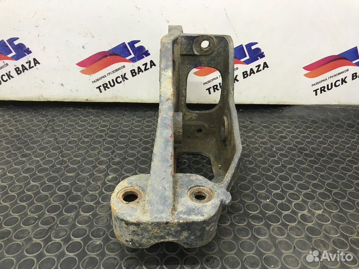 Кронштейн рессоры передней левый Daf CF