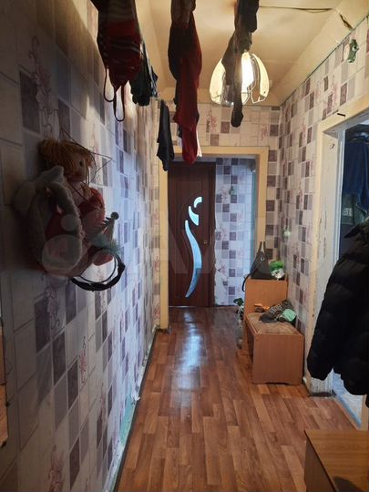 Доля в 3-к. квартире, 60,4 м², 1/2 эт.