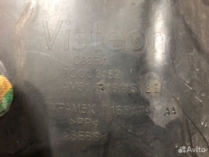 Подкрылок передний левый Ford Focus 3 хетчбэк 1