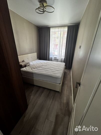 Кровать двухспальная с матрасом 180 200 бу