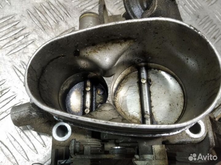 Заслонка дроссельная механическая Audi 80/90 1986