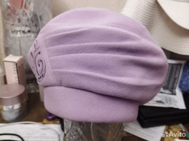 Берет фетровый женский