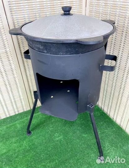 Казан чугунный с печкой
