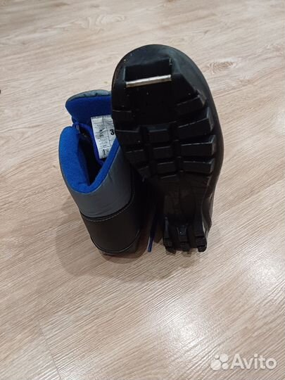 Лыжные ботинки 36 размер