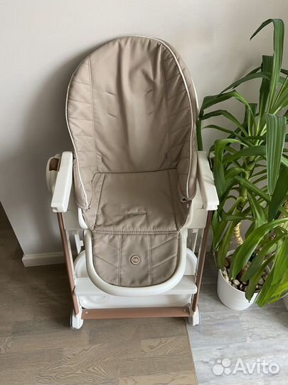 Стульчик для кормления happy baby berny v2