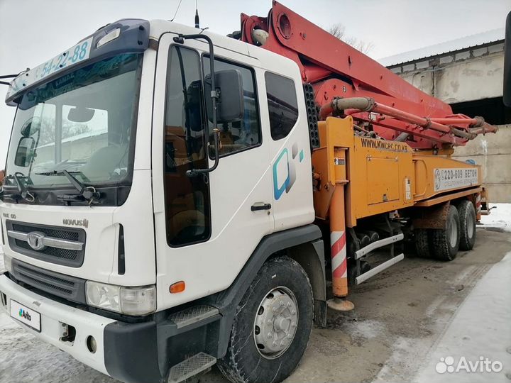 Автобетононасос Daewoo Novus, 2013
