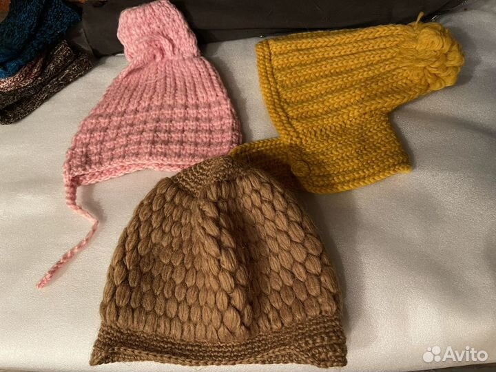 Детские шапки и носки новые