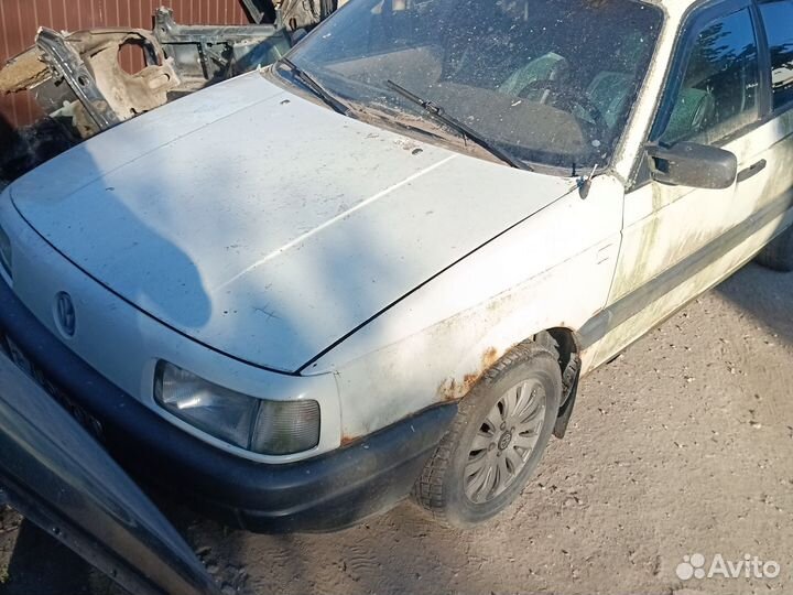 В разборе фольксваген пассат б3