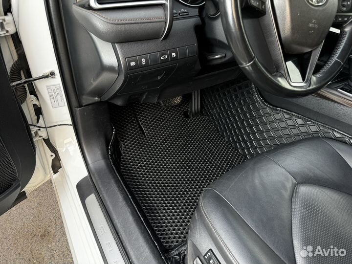 Автомобильные коврики premium