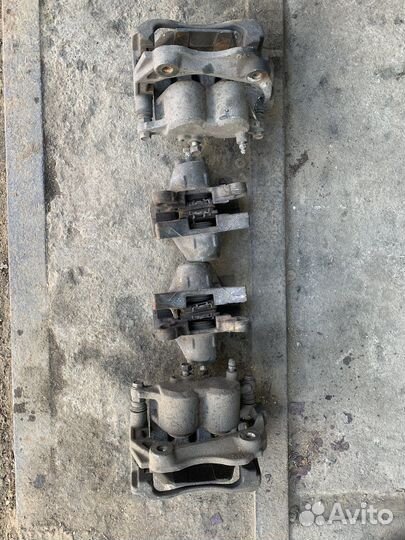 Суппорта Toyota Aristo