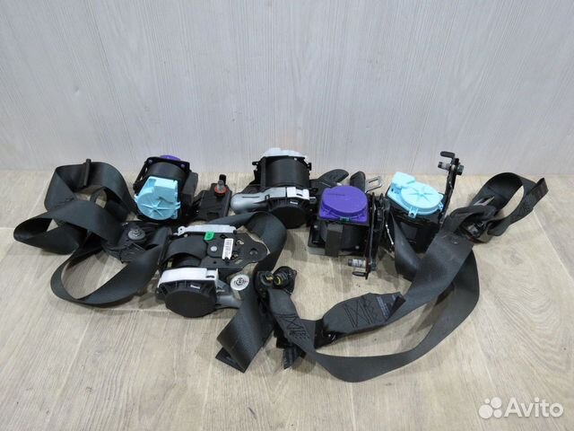 Ремень безопасности задний Hyundai Solaris 2