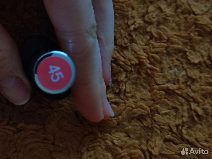 Гель лак для ногтей