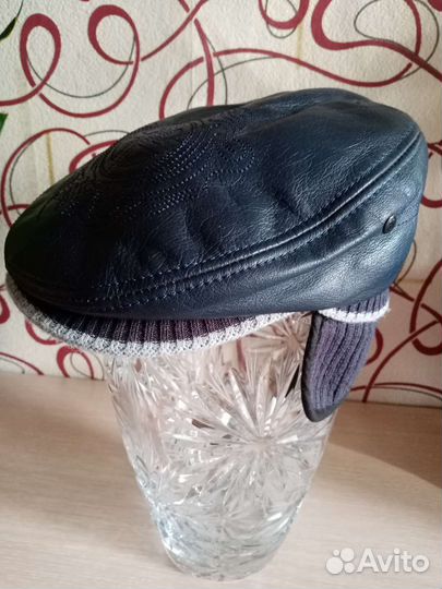 Мужская кожаная кепка