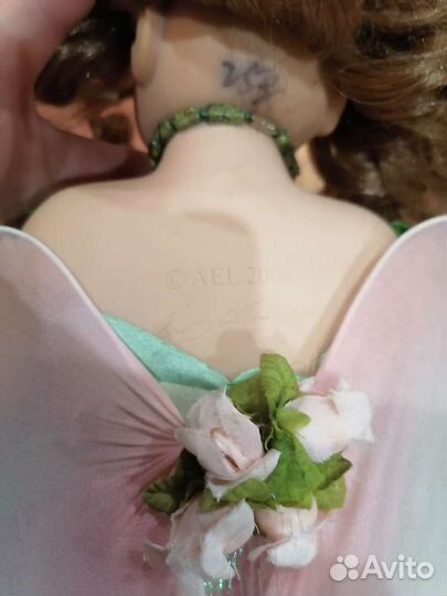 Коллекционная кукла