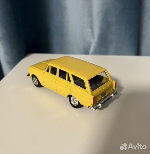 Саратовская модель москвич 427 СССР