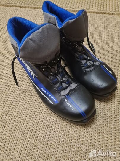 Лыжные ботинки 43 размер