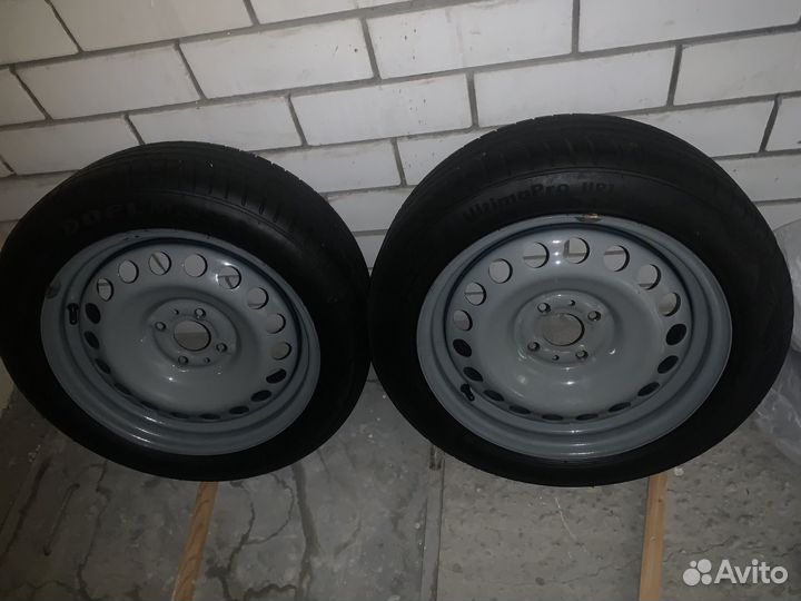 Комплект летних колес ваз