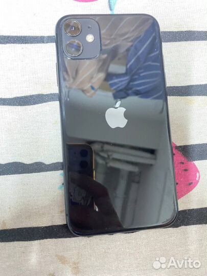 iPhone 11, 128 ГБ