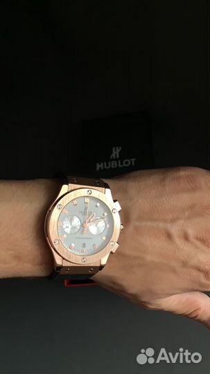 Часы наручные Hublot