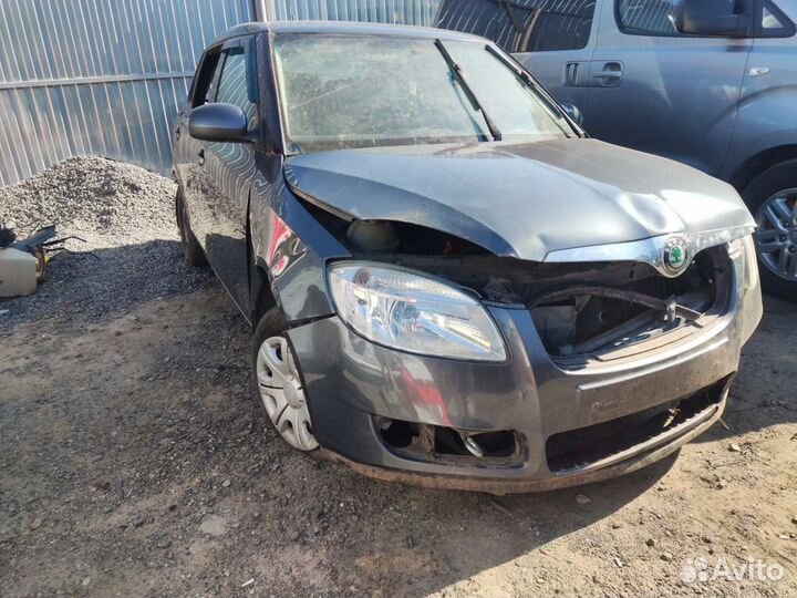 Автомобиль на запчасти skoda Fabia BXW 1.4 Механик