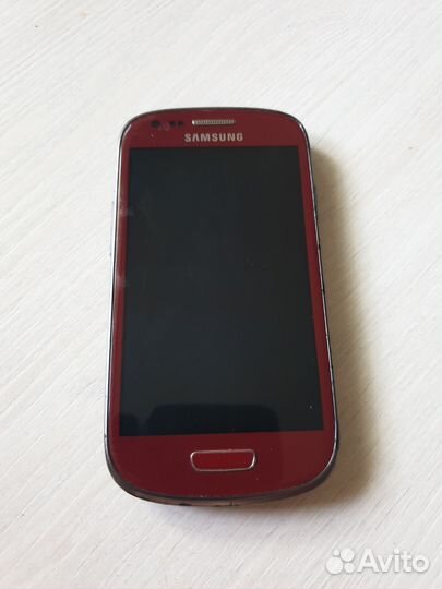 Samsung Galaxy S III mini GT-I8190, 8 ГБ