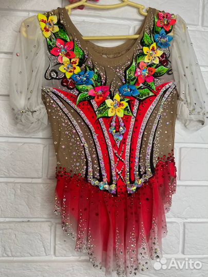 Купальник для художественной гимнастики