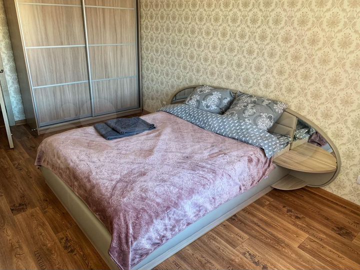 2-к. квартира, 55 м², 10/10 эт.