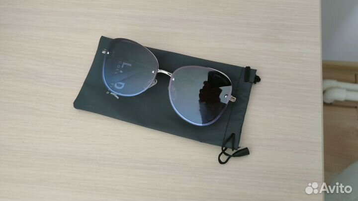 Солнцезащитные очки