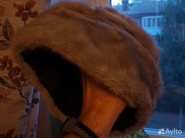 Шапка зимняя меховая женская
