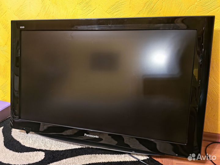 Телевизор Panasonic TX-R37