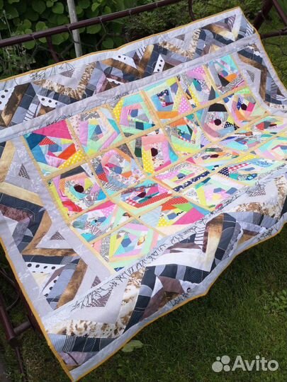 Лоскутное одеяло ручной работы